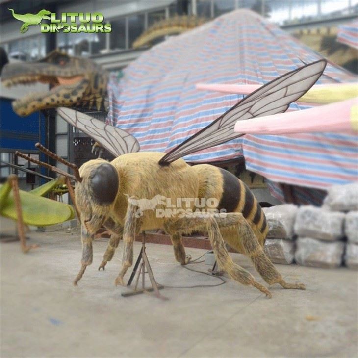 2Animatronics Bee(001)